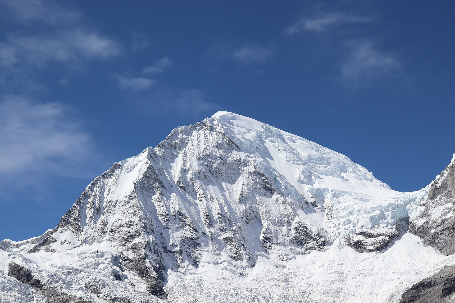 Huaraz: Andean Beauty
